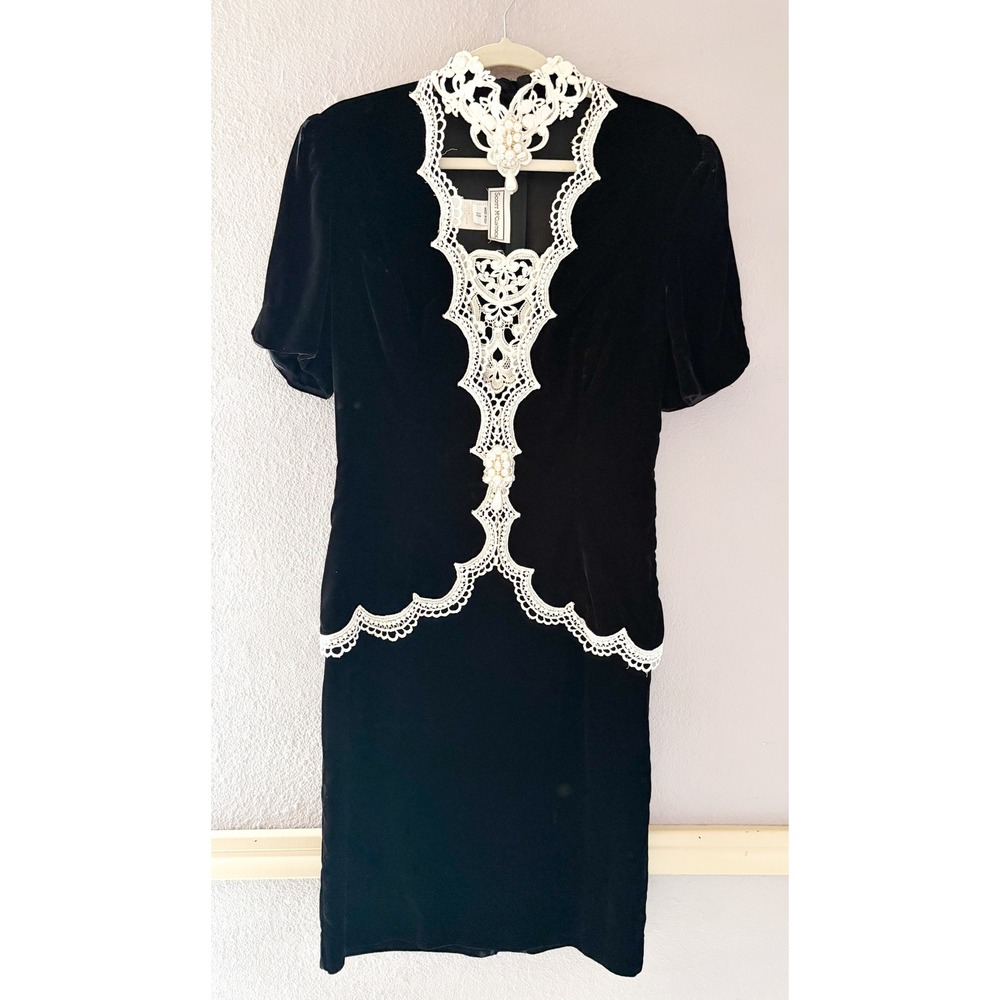 Vintage Scott McClintock Black Velvet Lace Pearl Dress Goth Victorian Size 10